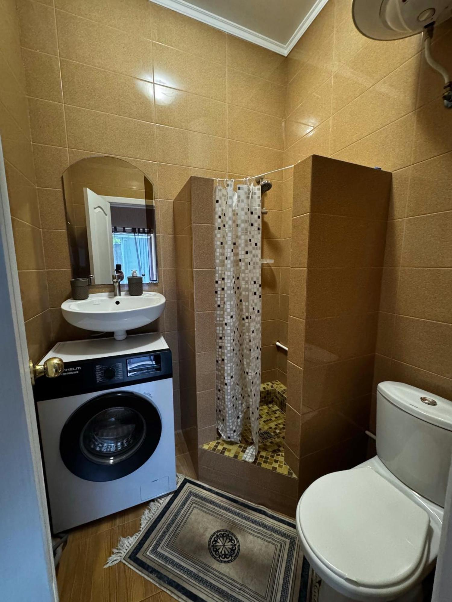 French Apartment In Odessa المظهر الخارجي الصورة
