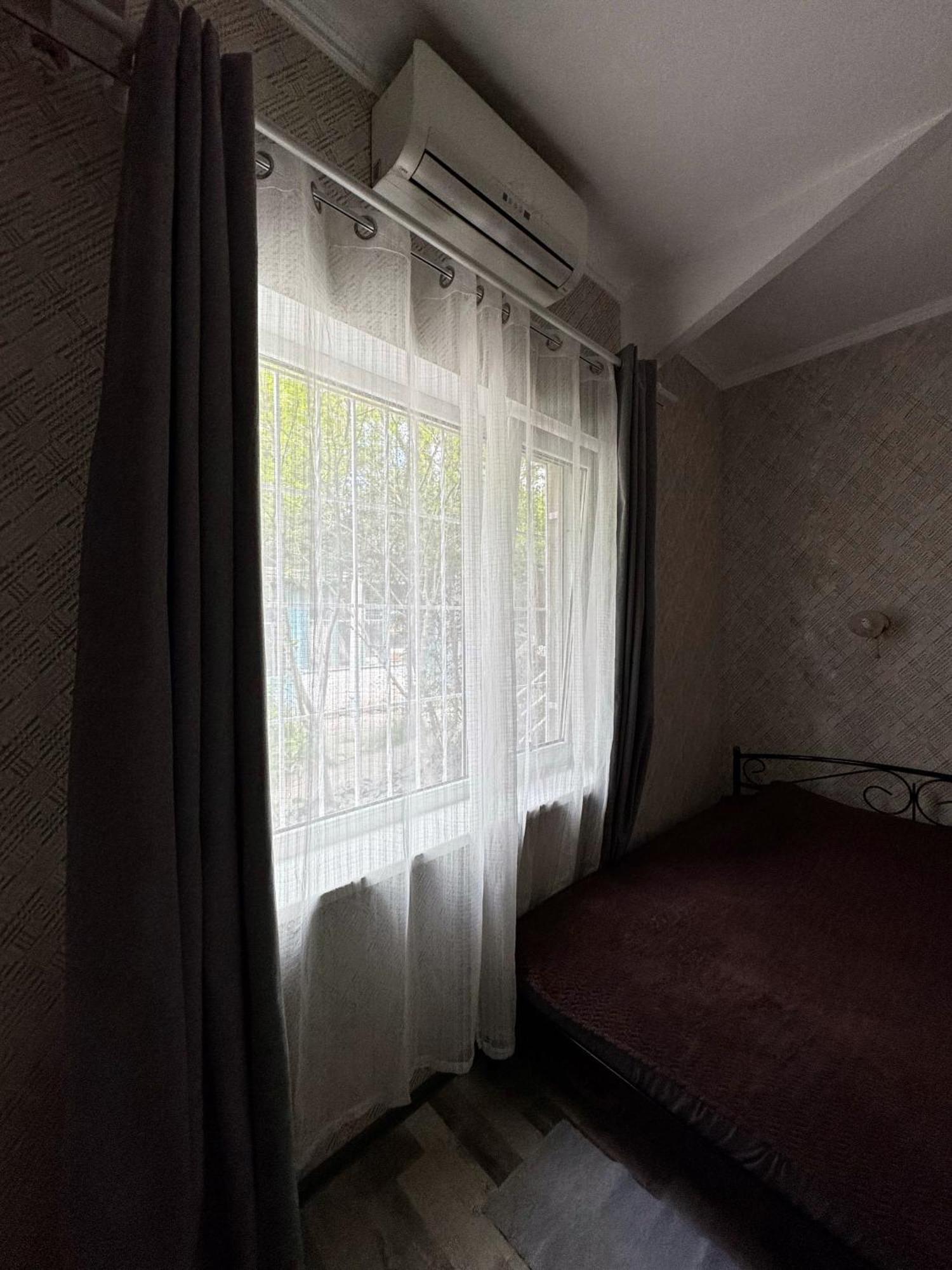 French Apartment In Odessa المظهر الخارجي الصورة
